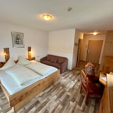 Gasthof Zum Loewen Aschau Im Zillertal المظهر الخارجي الصورة